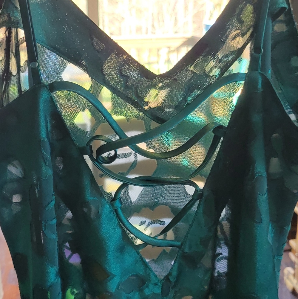 Vintage Victoria's Secret Chemise Lingerie size Large